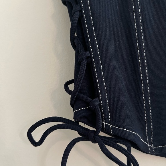 Garage crop top - Picture 2 of 4